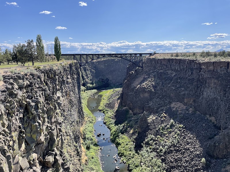 Bungee jump the Crooked River High Bridge