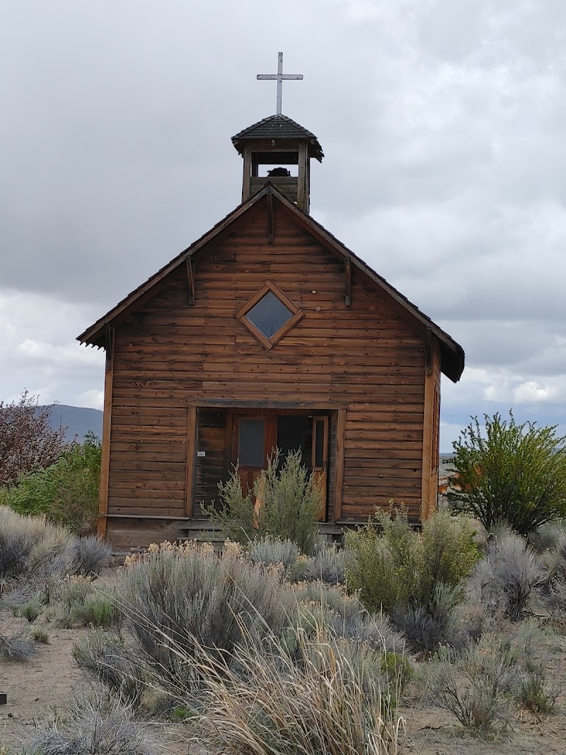 Drive to Christmas Valley